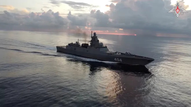 U.S. Deploys Warships as Russian Fleet Makes Close Pass to Florida